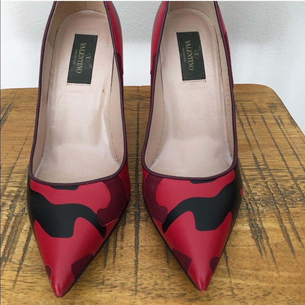 Valentino Rockstud Red Camo Heels sz 36.5 - Picture 3 of 7